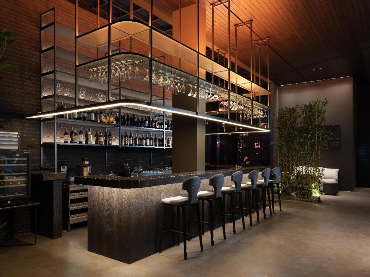 Rez Hotel Semarang Kültér fotó